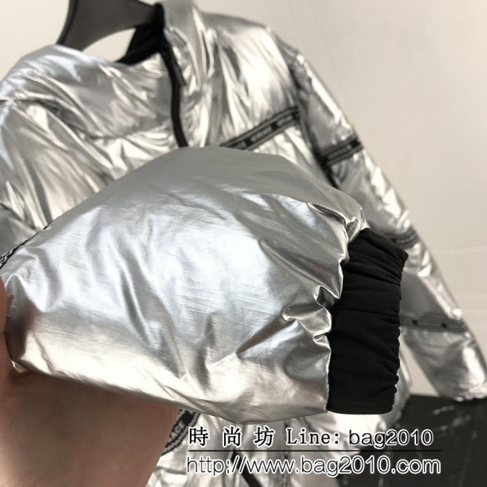 VERSACE範思哲 18SS秋冬新款 雙面穿 男款羽絨服 ydi1592